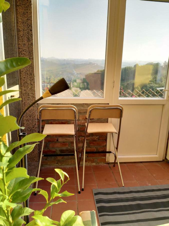 Large Secluded Villa, Fabulous Countryside Views, Beautiful Piedmonte Landscape Castelnuovo Belbo Eksteriør bilde