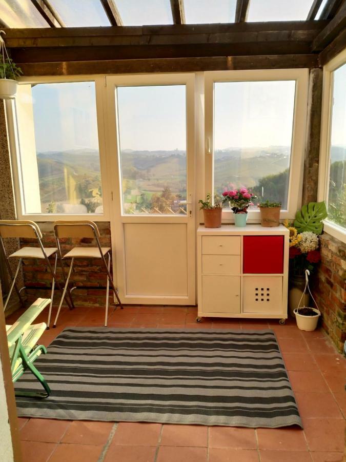 Large Secluded Villa, Fabulous Countryside Views, Beautiful Piedmonte Landscape Castelnuovo Belbo Eksteriør bilde