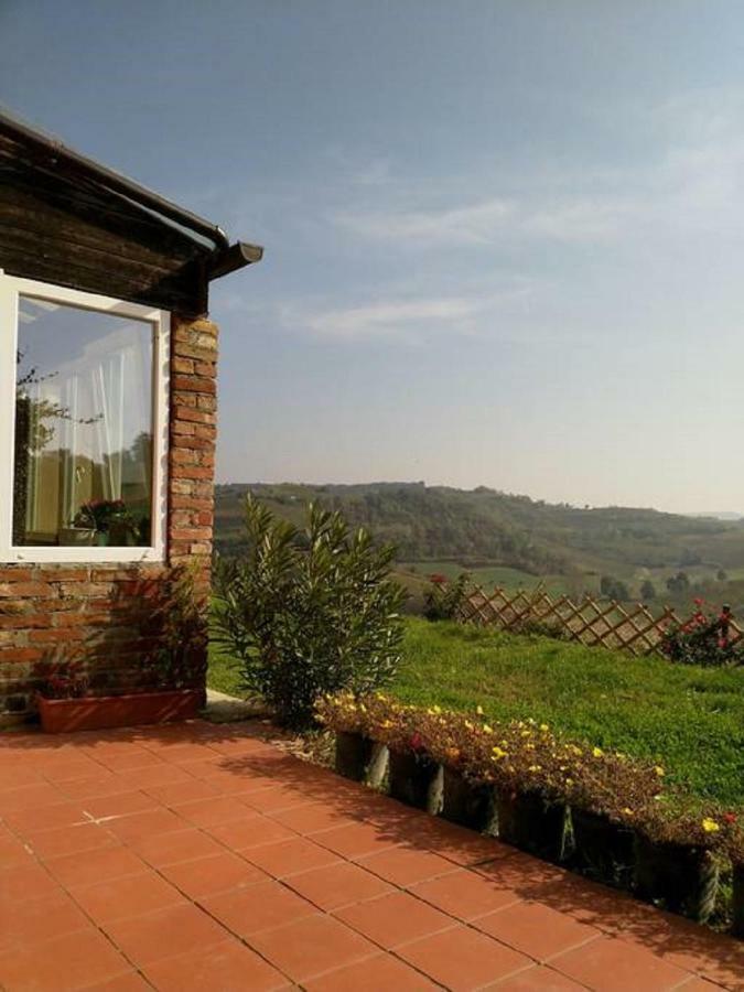 Large Secluded Villa, Fabulous Countryside Views, Beautiful Piedmonte Landscape Castelnuovo Belbo Eksteriør bilde